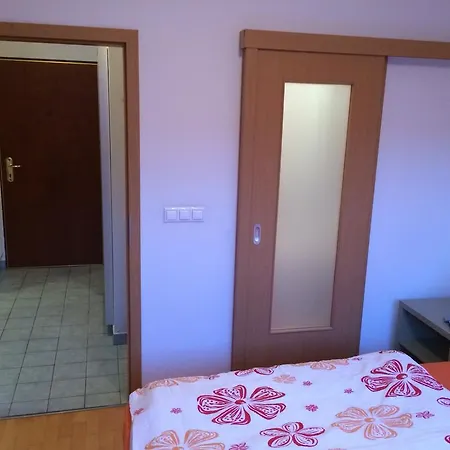 Helena Apartamento